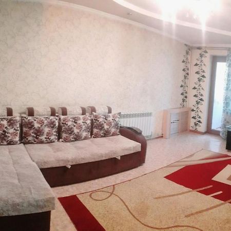 Иляева 66 Парк Кен Баба Σιμκέντ Εξωτερικό φωτογραφία